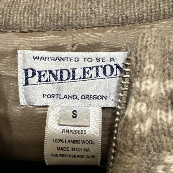 Vintage Pendleton Women's S 100% Lambs Wool Cardigan Full Zip EUC - Picture 3 of 12